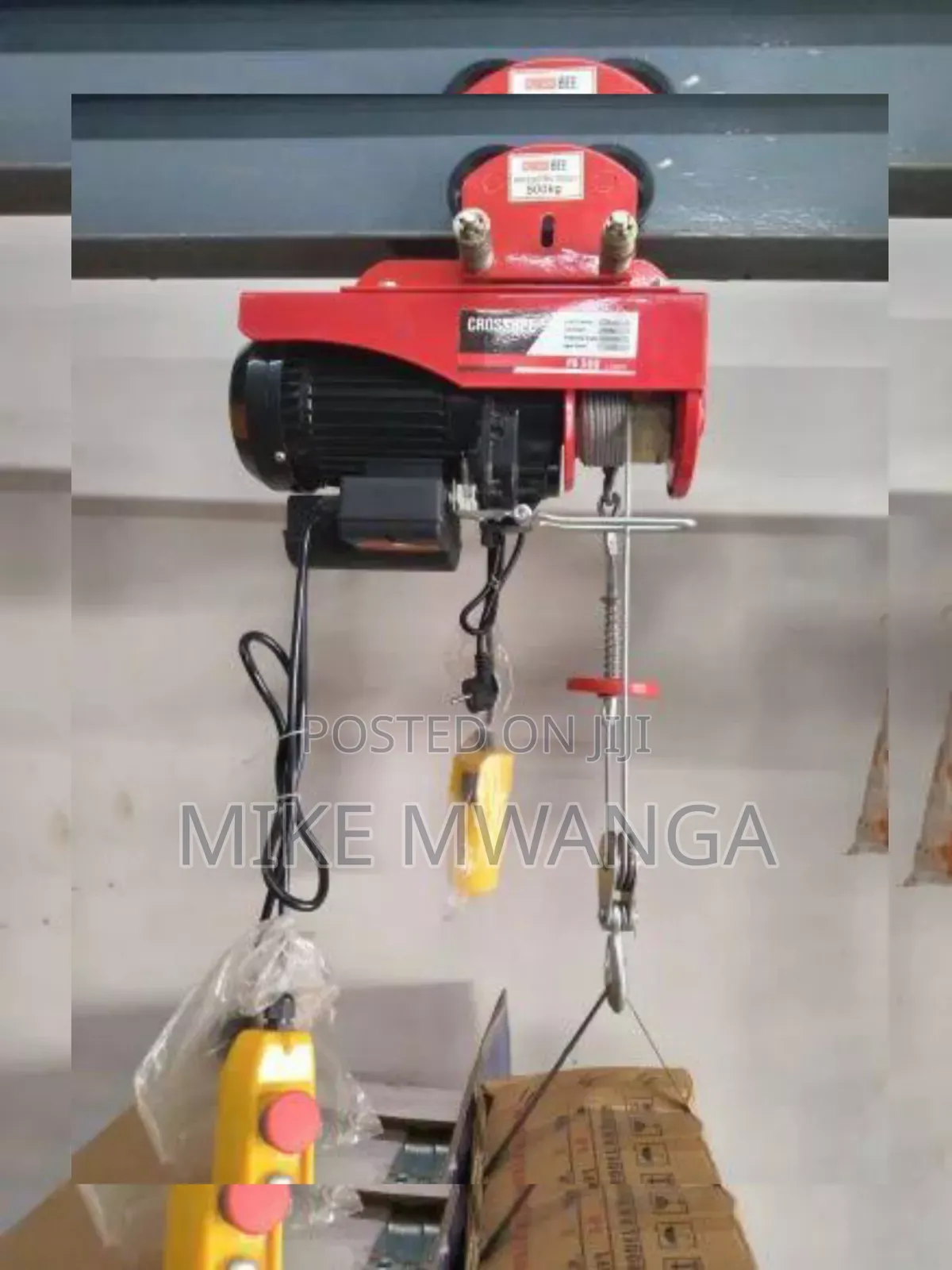 Construction Hoist Weigh 1/2 Ton
