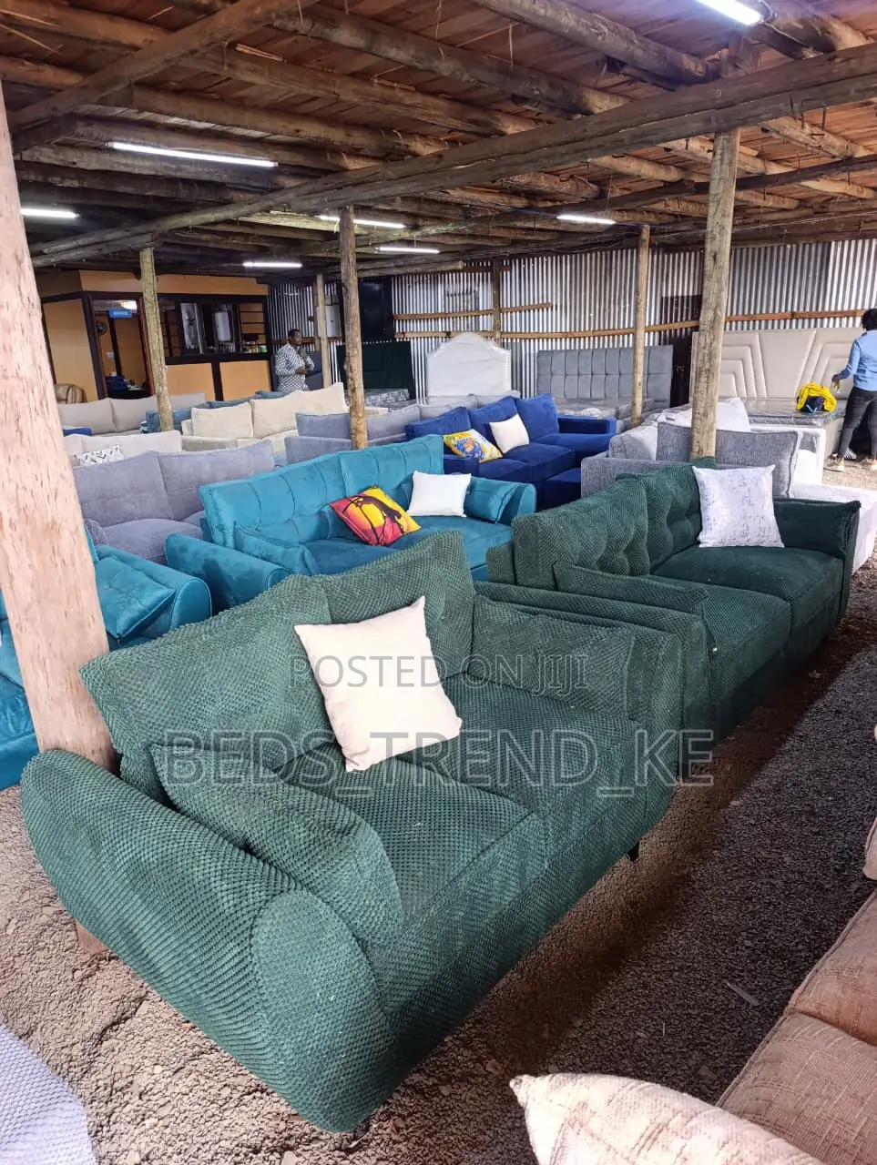 Nice Green 5 Seater Butterfly Sofa Set 3,2
