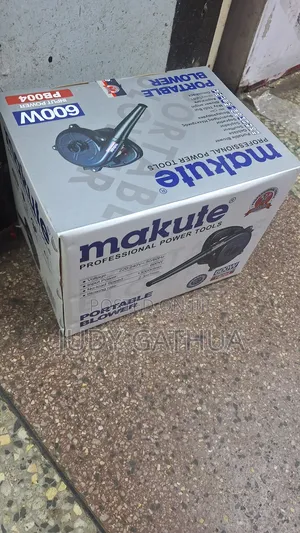 Makute Blower 600 Watts