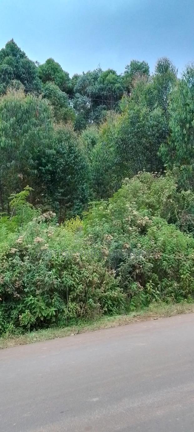 50by 100 At Kamangu Gitutha Area - thumbnail 5