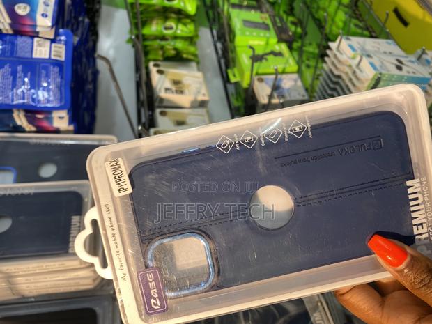 Mobikit for iPhone 11 Pro Max Pu Leather Case With Apple Logo Cut - thumbnail 2