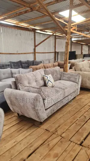 Amazing Luxurious 3 Seater Butterfly Sofa 3