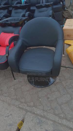 Salon Styling Chairs - thumbnail 2