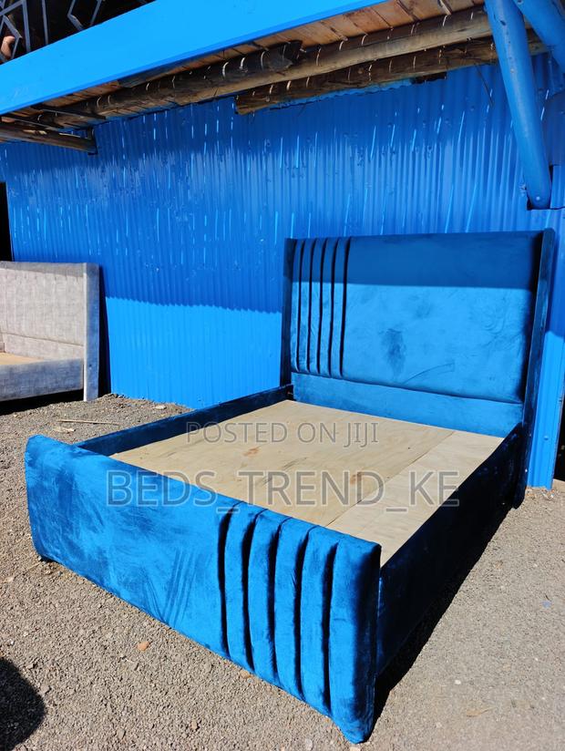 Fine Blue 5 by 6 Modern Bed - main view