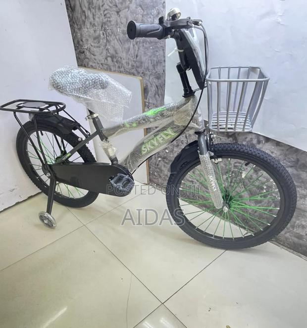 Kids Bicycle Size 20 – Strong Junior Bike With Training Wheels - thumbnail 3