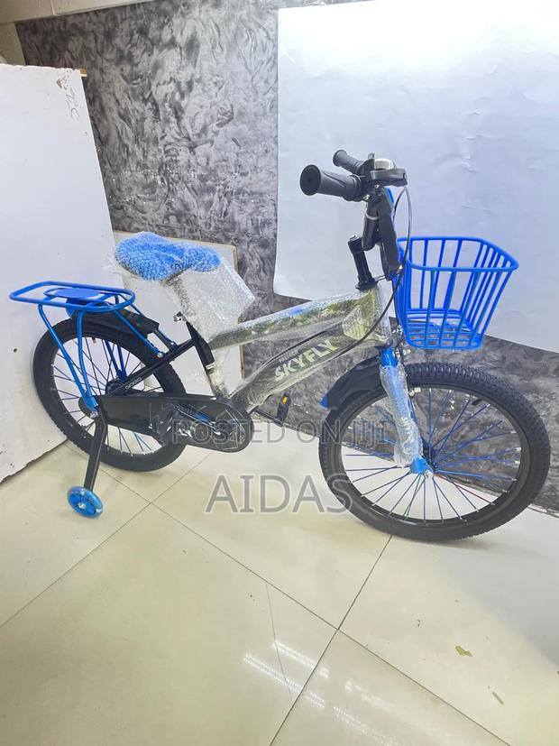 Kids Bicycle Size 20 – Strong Junior Bike With Training Wheels - thumbnail 5