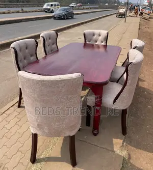 Snug 6 Seater Dining Set