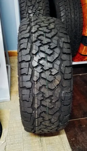 235/55r18 Comforser Cf1100
