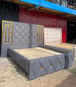 Warm Extended Headboard Bed 5 by 6 Ft
