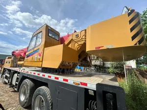 Crane for Service Delivery Available