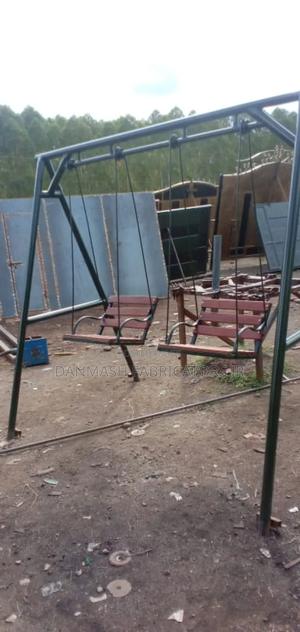 Outdoor Two Seater Swing - thumbnail 2