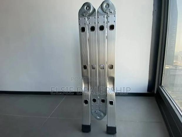 Safe & Stable 4x4 Multipurpose Ladder – Built For Demanding Tasks - main view