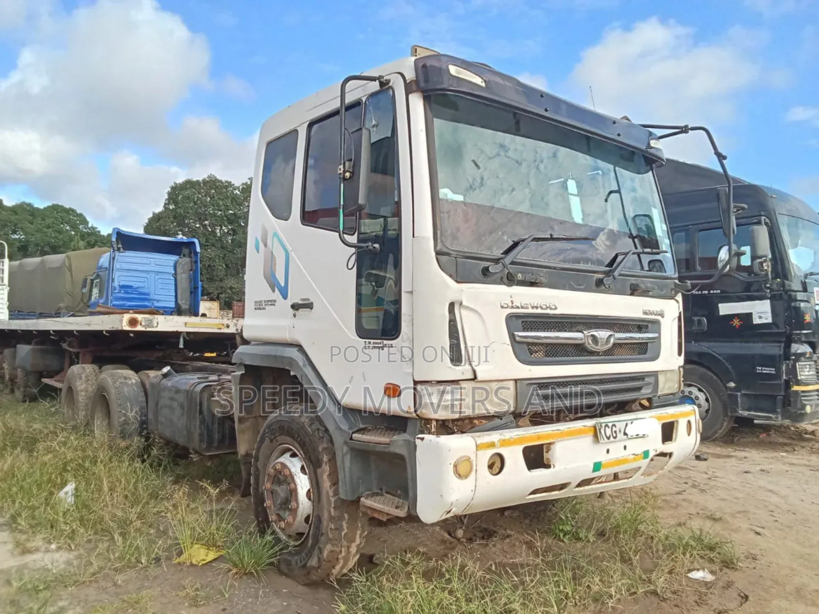 Trailers for Goods and Loose Cargoes Transport Accessible