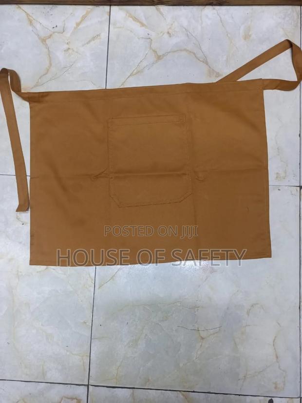 Half Beige Apron - thumbnail 3