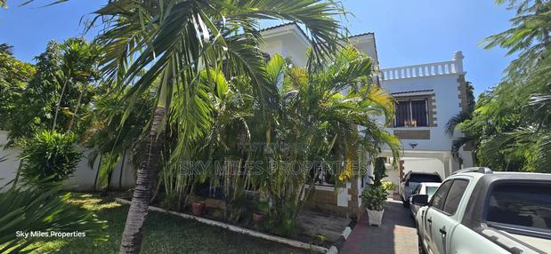3bdrm Maisonette in Serena, Shanzu for sale