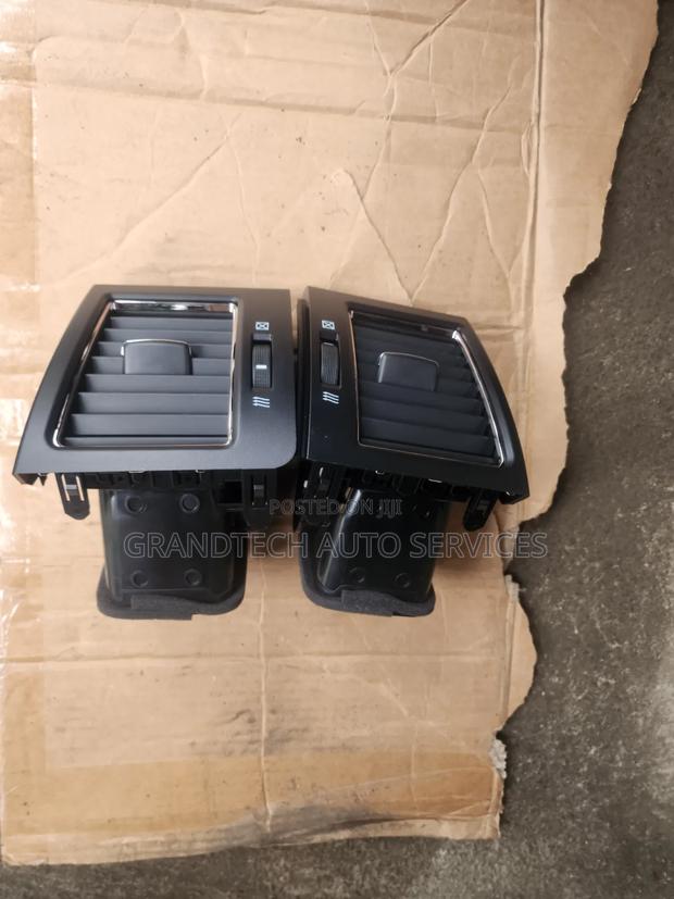 Land Cruiser 200 Series Dashboard Vents.
