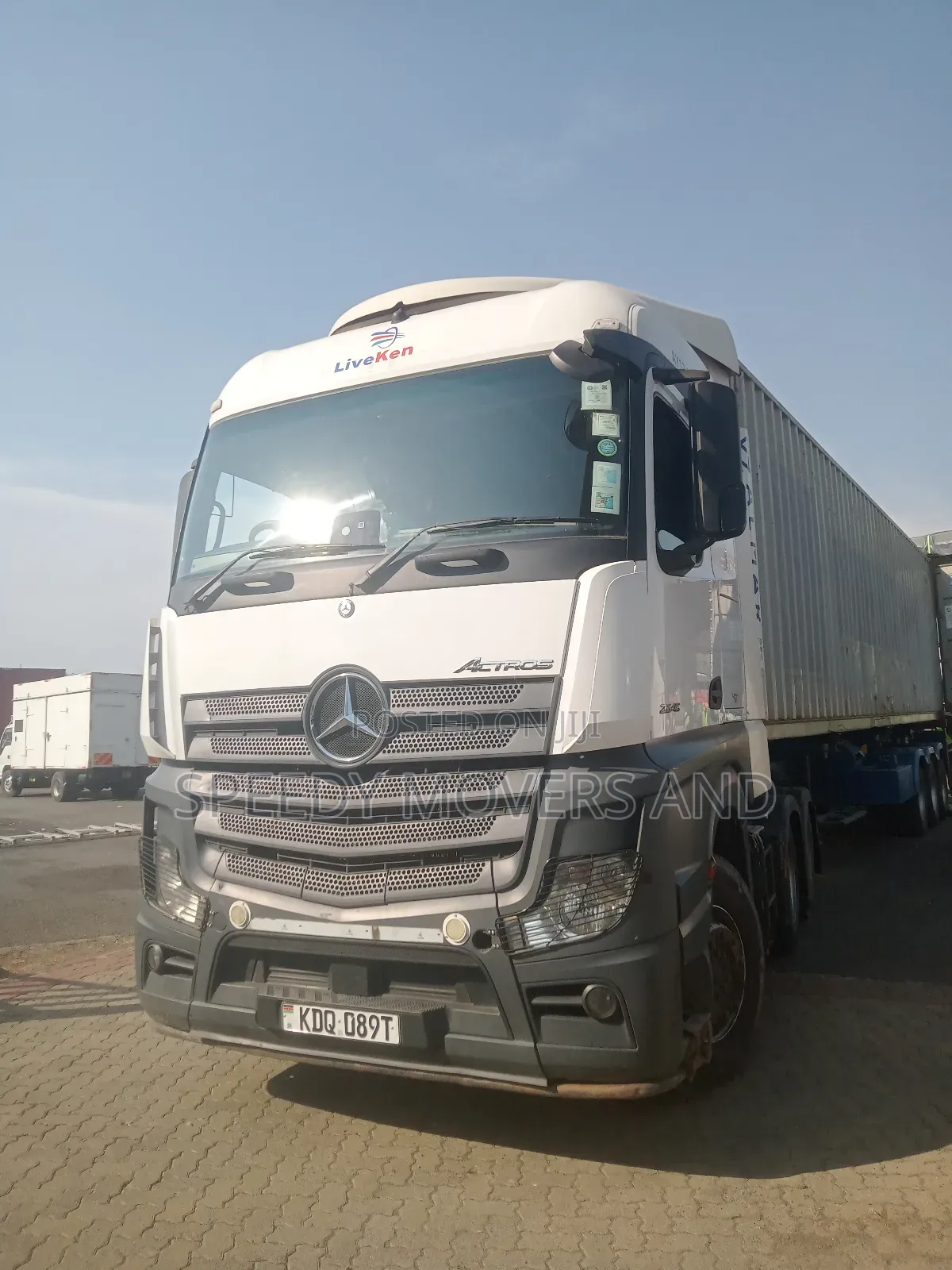 Transit Trailers. For Job Delivery at Hand for Transportation