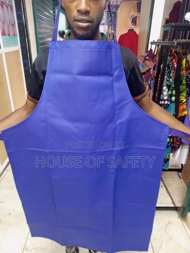 Water Repellant Aprons - main view