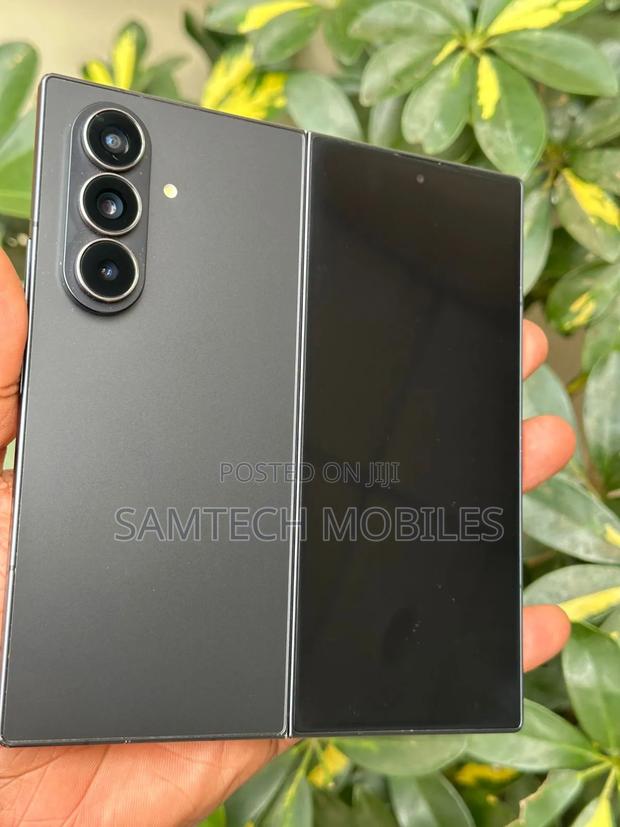 Samsung Galaxy Z Fold7 512 GB Gray - main view