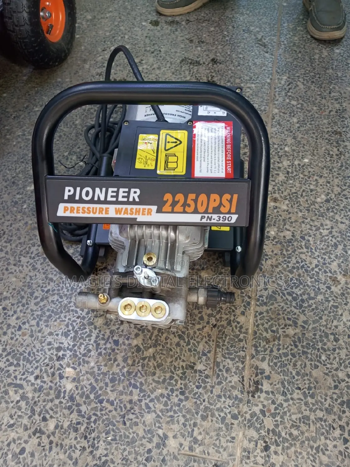 Highly Noted 2250psi Pioneer Electric Pressure Washer