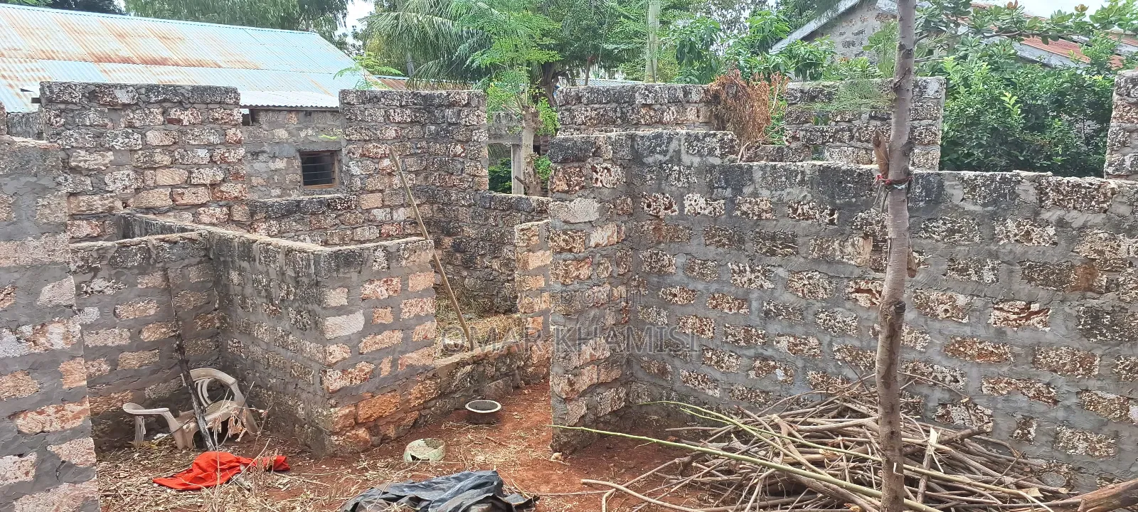 Plot 4 Sale