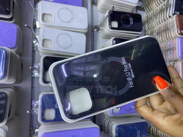 Oakxco Silicone Case for iPhone 12 Pro Max Case Magnetic - thumbnail 2