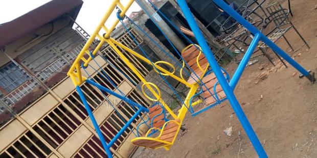 Quality Metal Swing Set - main view