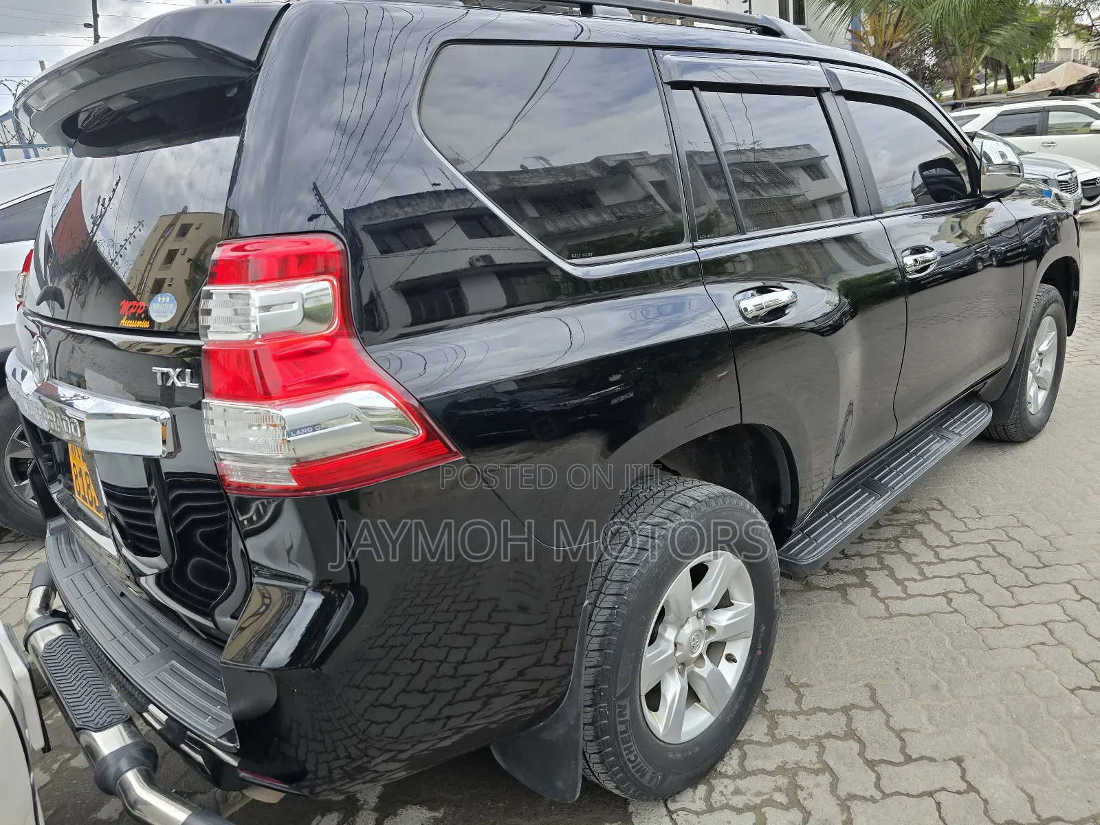Toyota Land Cruiser Prado 2016 Black