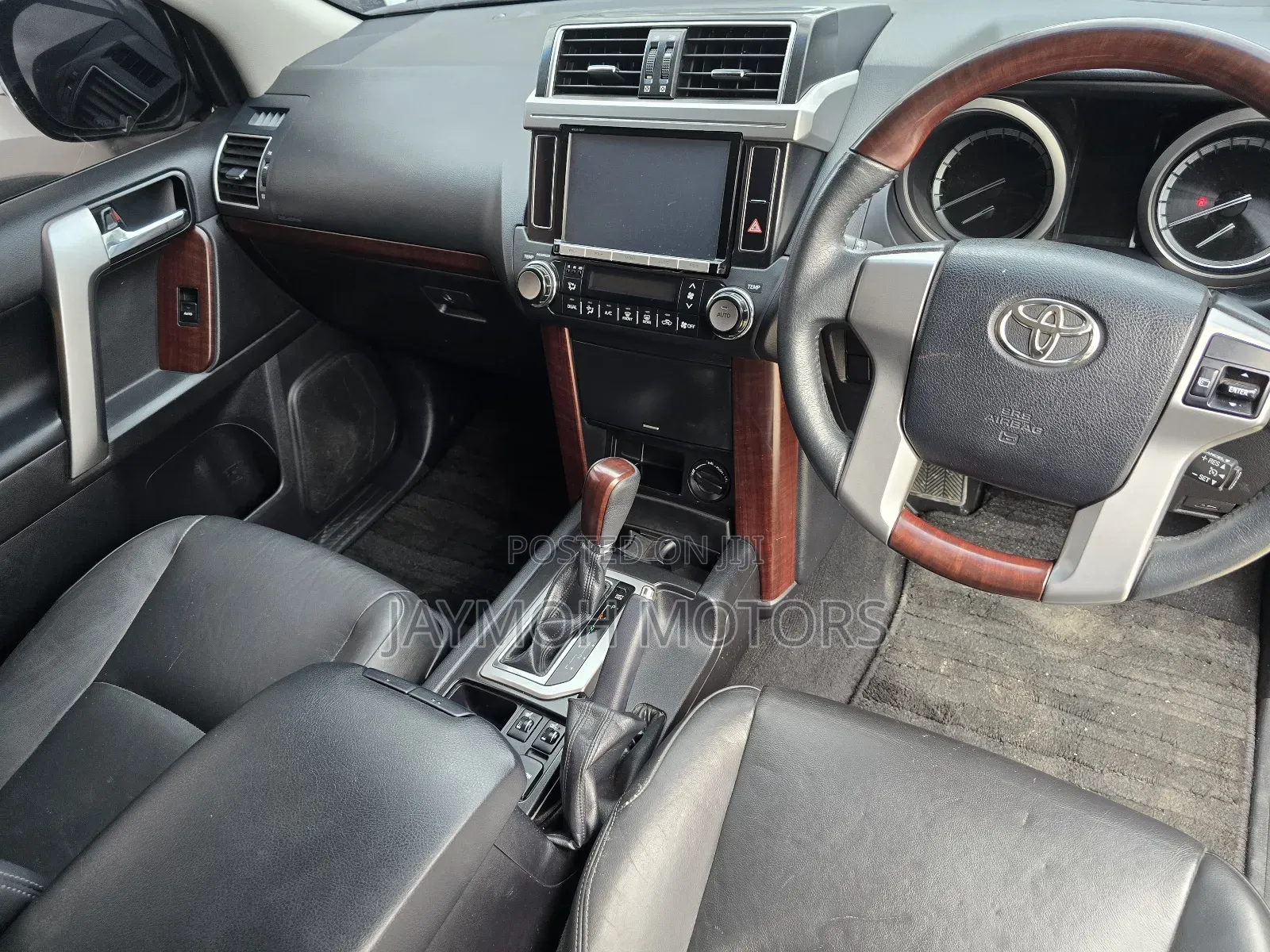 Toyota Land Cruiser Prado 2016 Black