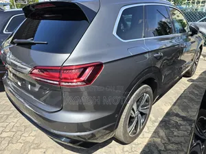 Volkswagen Touareg 2020 Gray