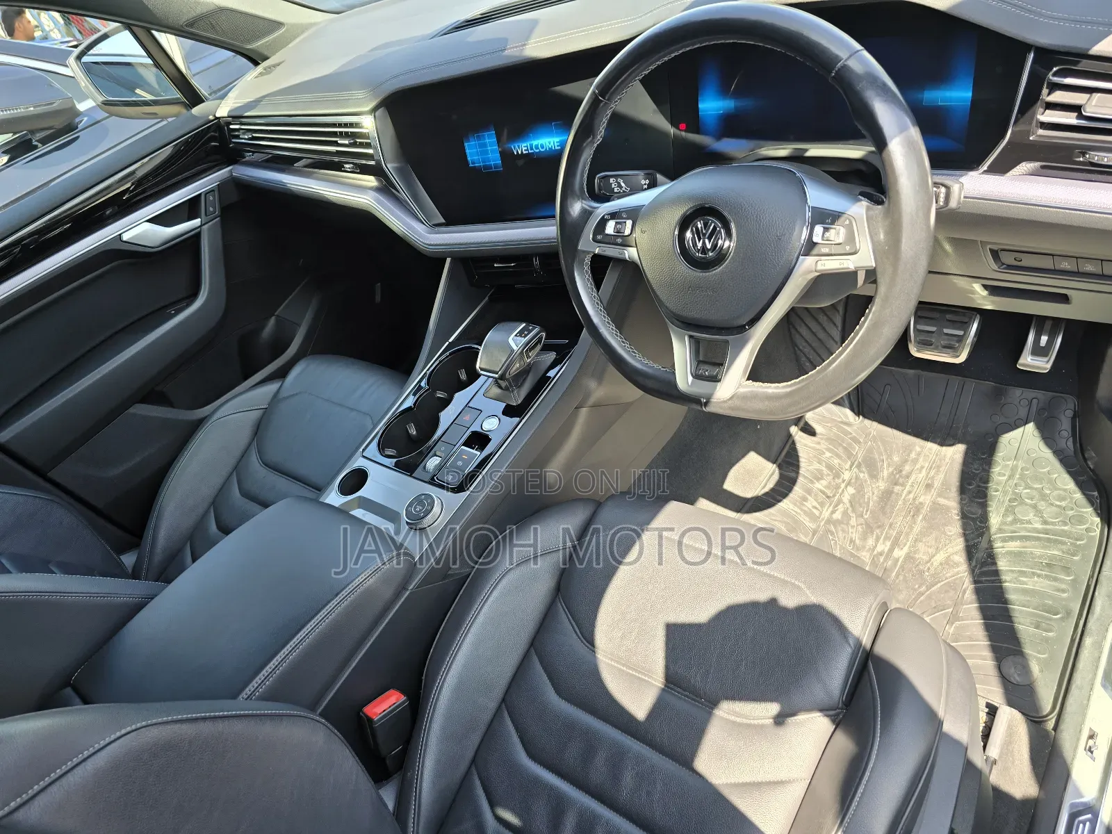 Volkswagen Touareg 2020 Gray