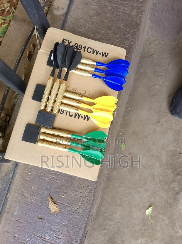 Strong Grip Steel Darts (3pcs) – Accurate Durable