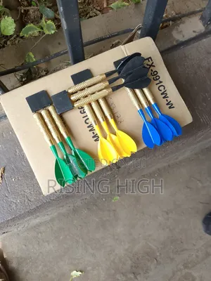 Affordable 3-Piece Darts Set – Fun Indoor Outdoor Game