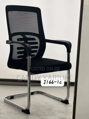 Comfortable Visitors Chair With Strong Steel Base