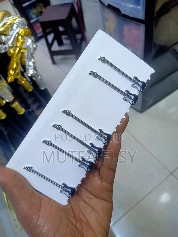 Silver White Guitar Tie Clips - thumbnail 3