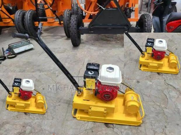 Plate Compactor - main view