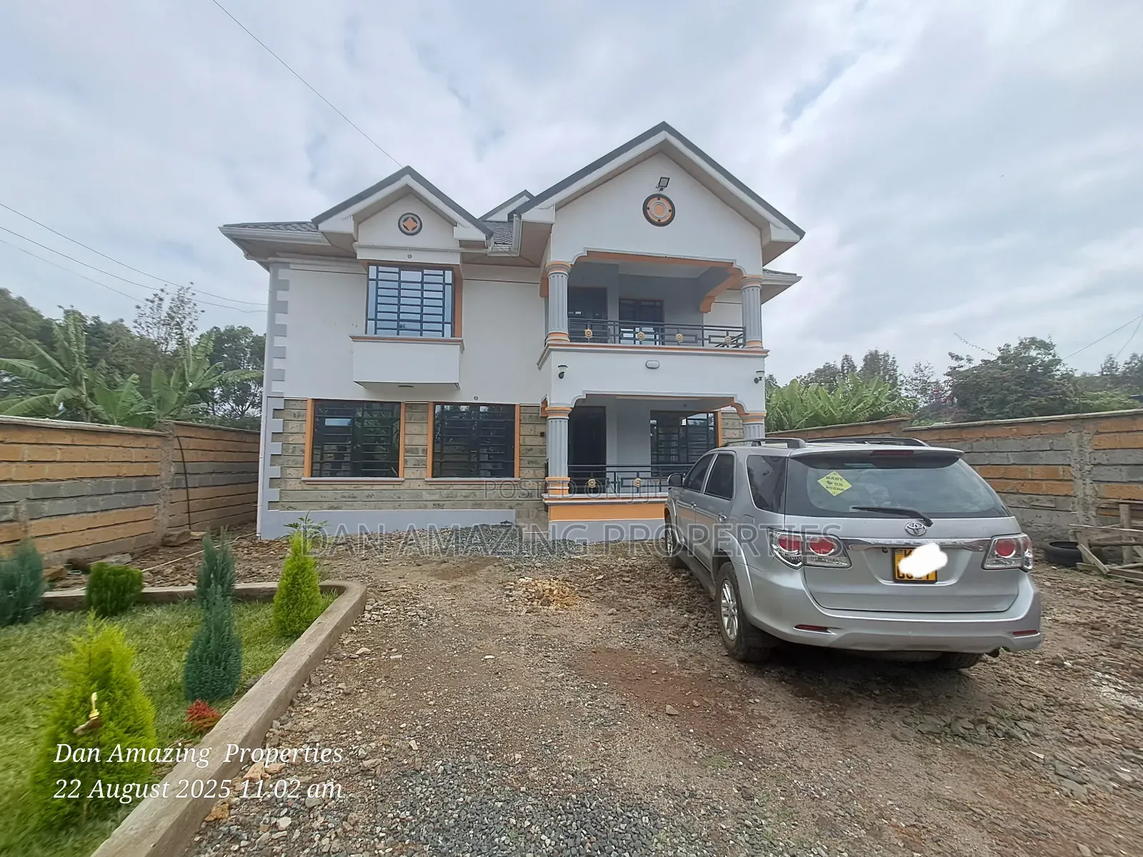 4bdrm Maisonette in Memusi Plus Borehole, Matasia for sale