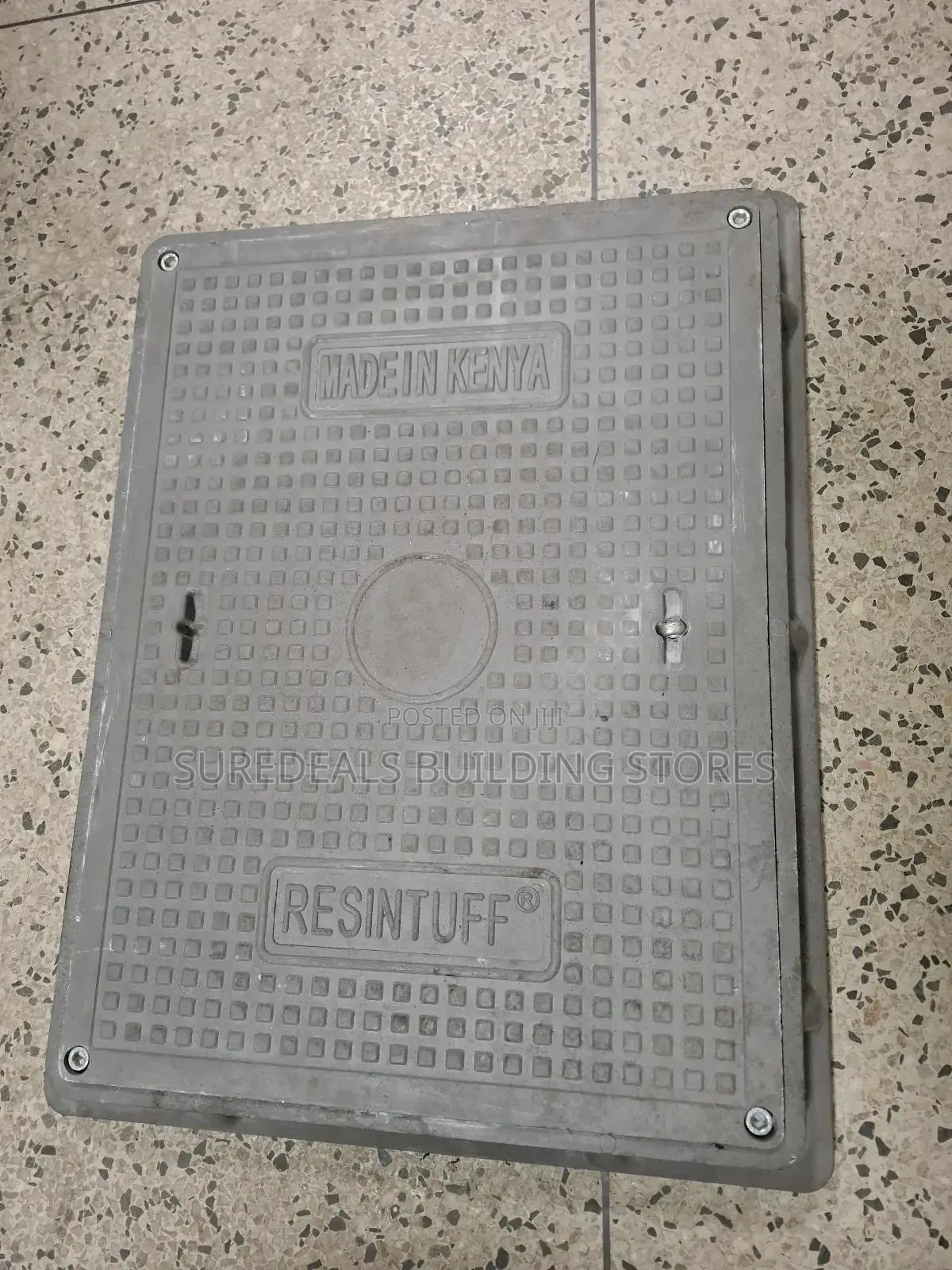 Composite Lockable Manhole Cover 450mm By 600mm