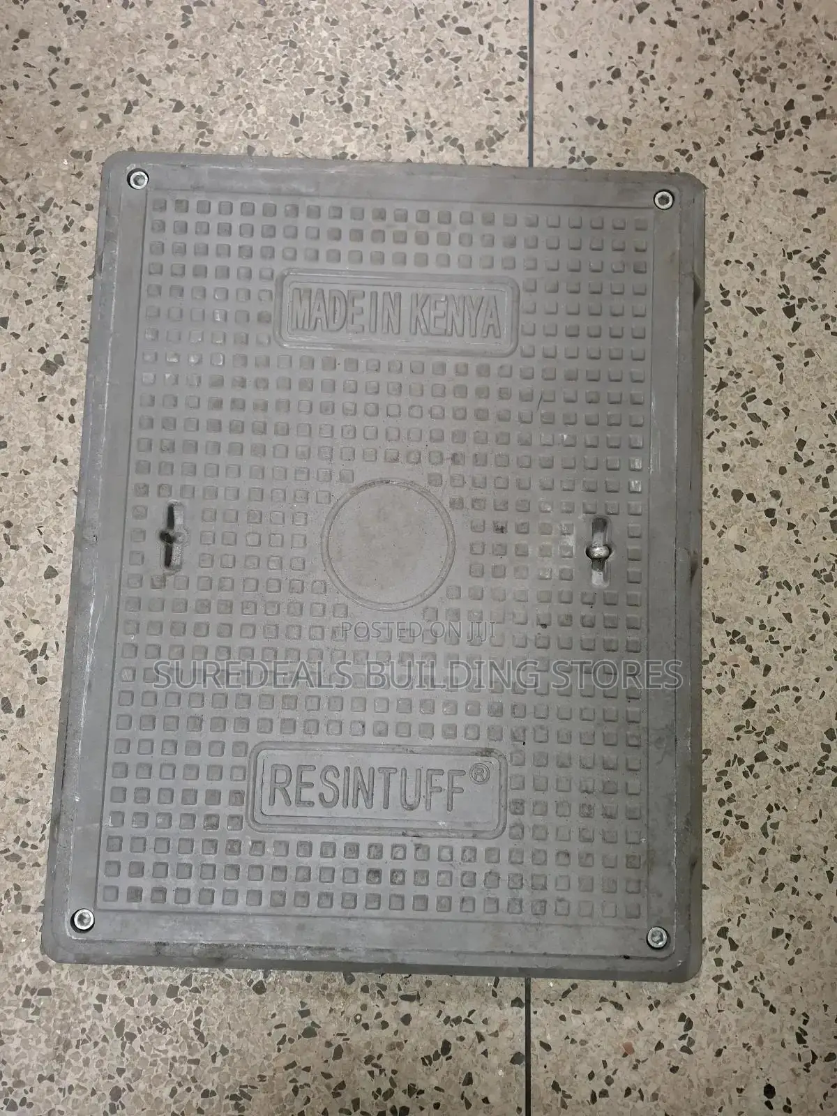 Composite Lockable Manhole Cover 450mm By 600mm