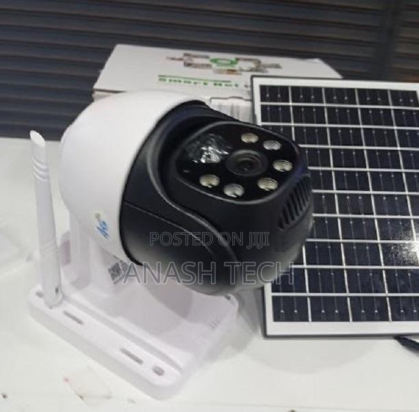 Inbuilt Battery PTZ Solar CCTV Camera 4g Simcard White