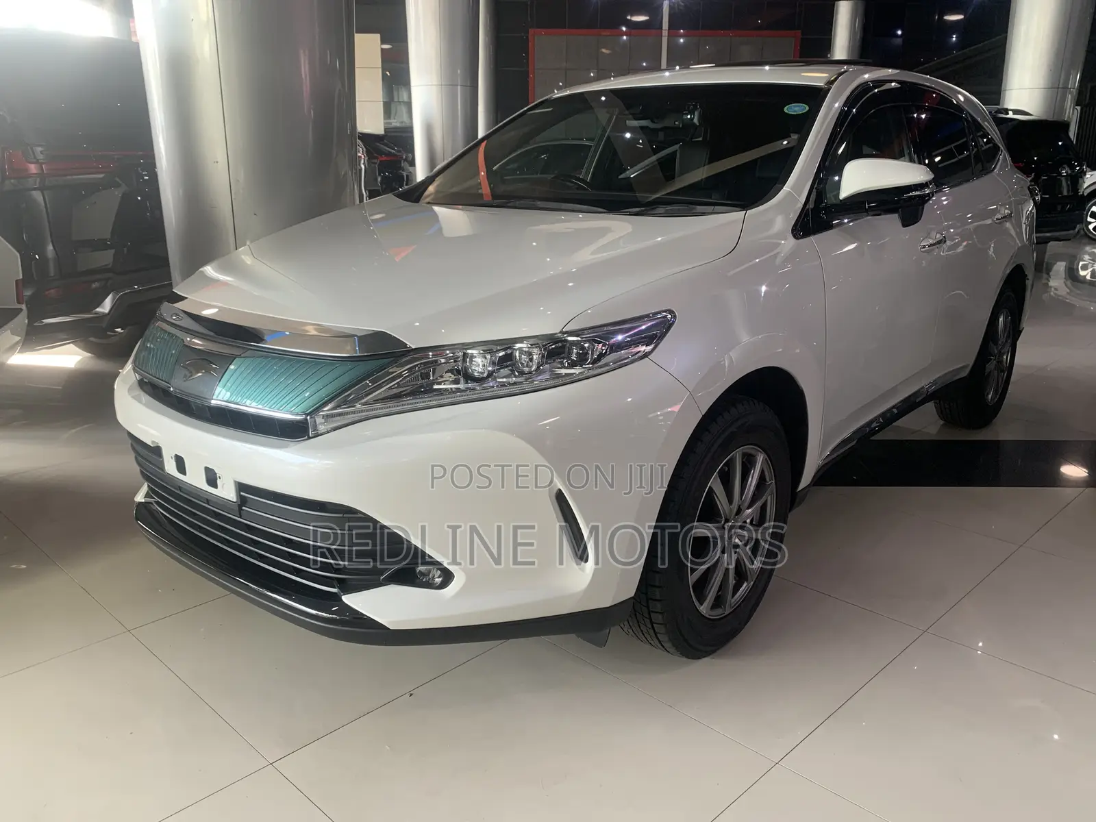 Toyota Harrier 2.0 2018 Pearl