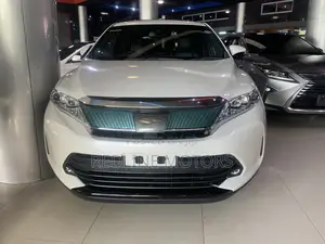 Toyota Harrier 2.0 2018 Pearl