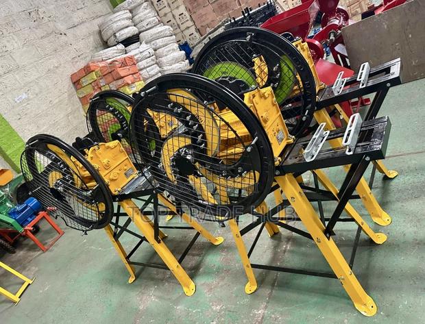 Heavy Duty NML Chaff Cutters 3 Blade With Motor Frame - main view