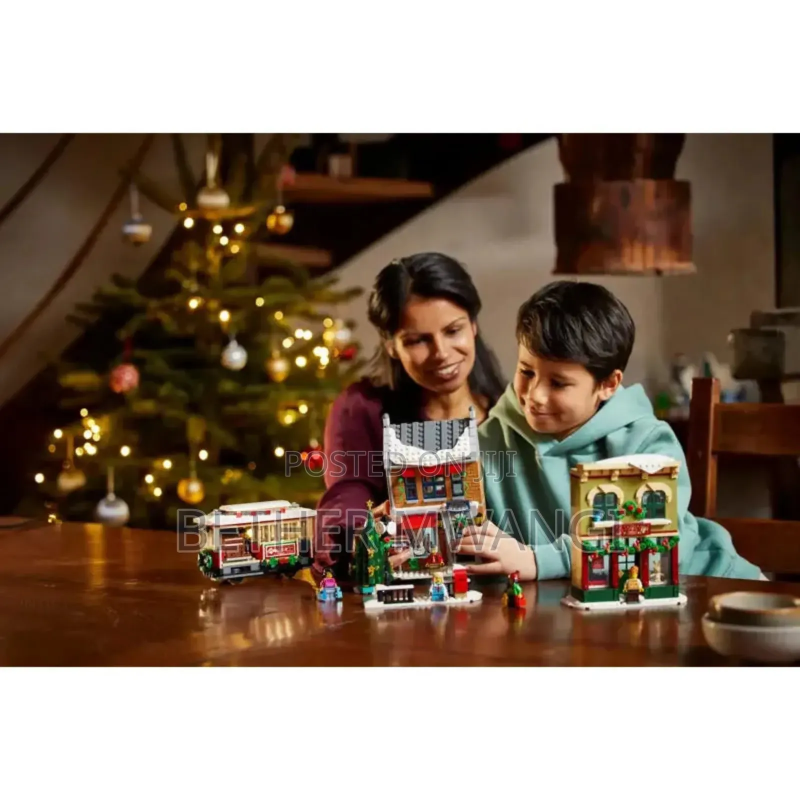 Lego 10308 - Icons Holiday Main Street in Kenya