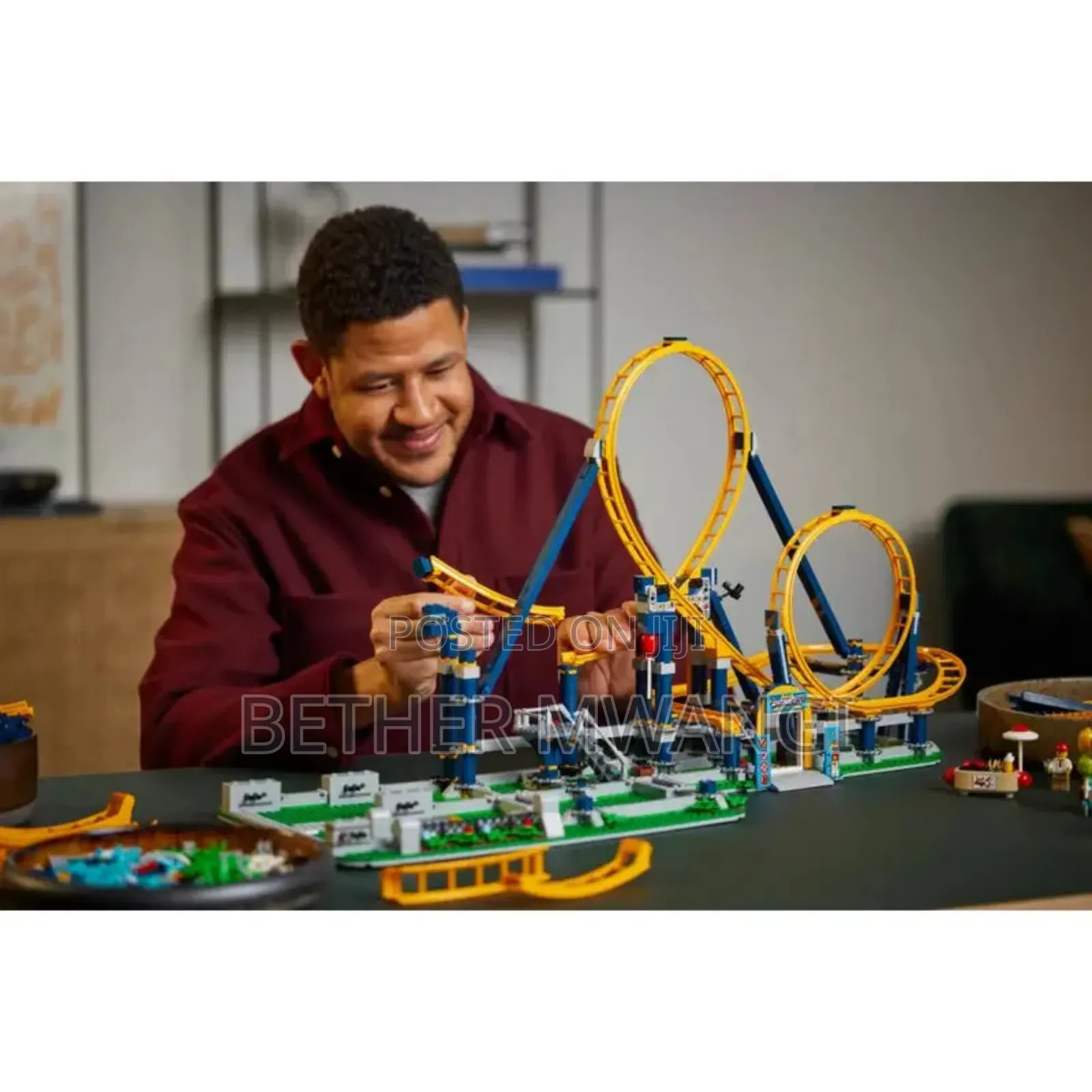 Lego 10303 - Icons Loop Coaster in Kenya