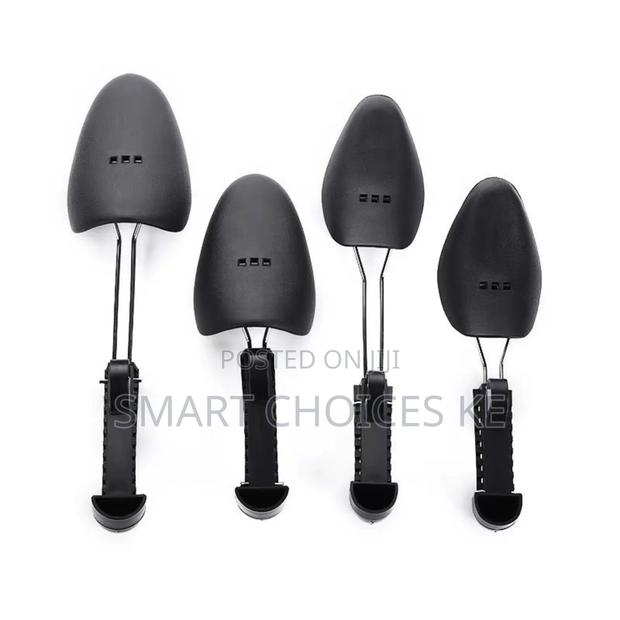  Adjustable Shoe Tree
 Suitable for Closed-Toe Footwear - thumbnail 3