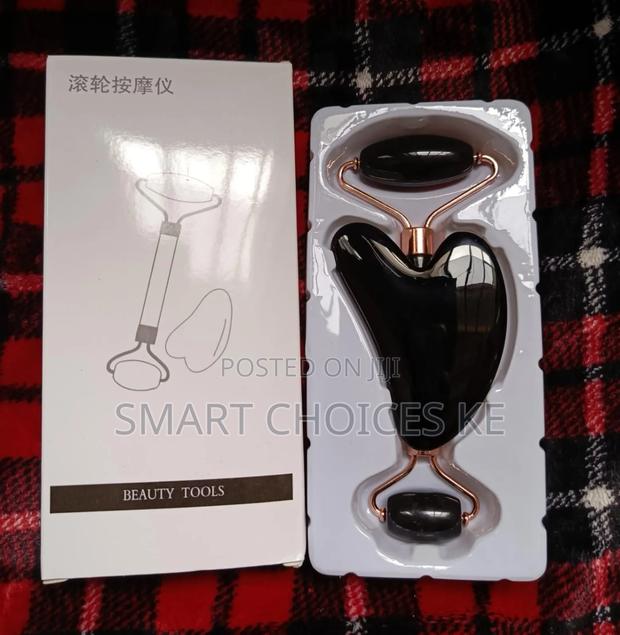Black Anti Aging Face Roller Guasha Set
