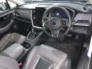 Subaru Outback Premium 2022 White