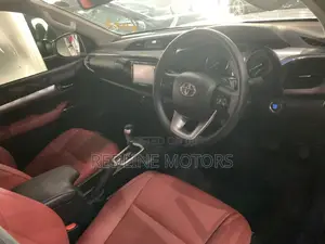 Toyota Hilux Revo Double Cab Deisel 2.4 AWD 2022 Pearl