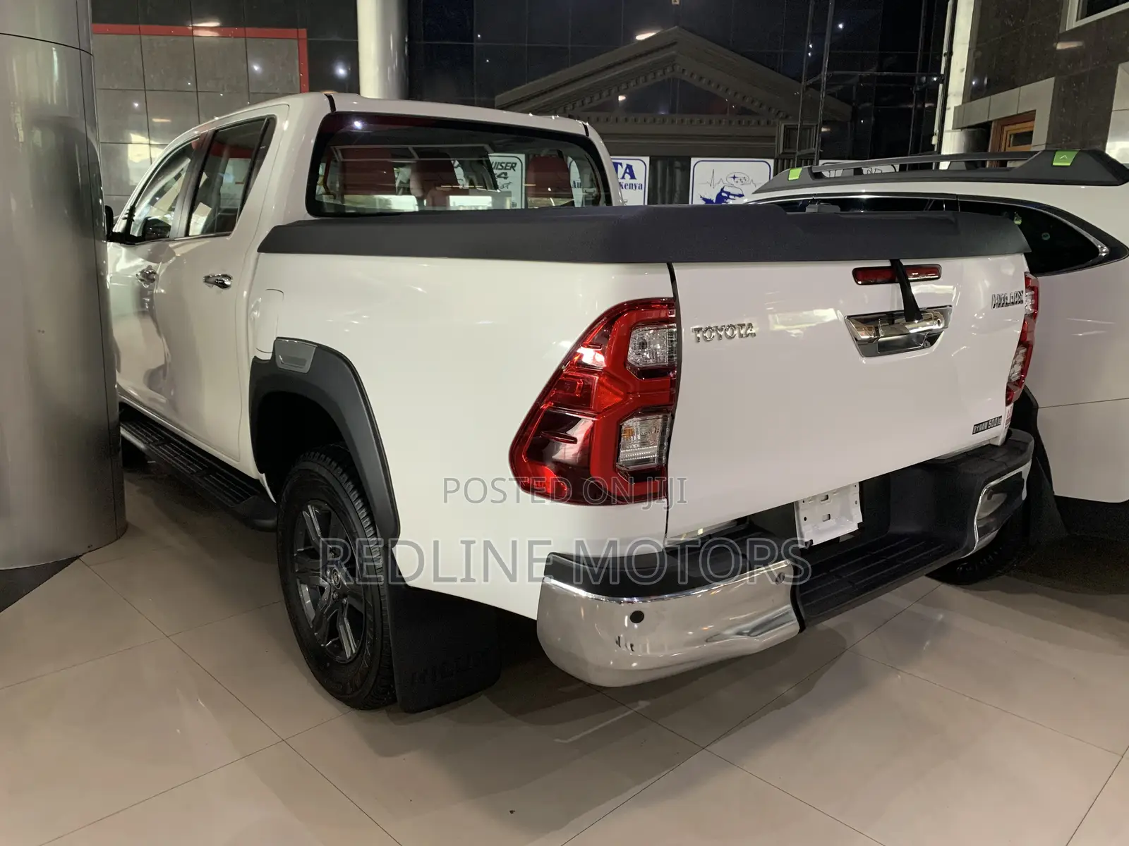 Toyota Hilux Revo Double Cab Deisel 2.4 AWD 2022 Pearl